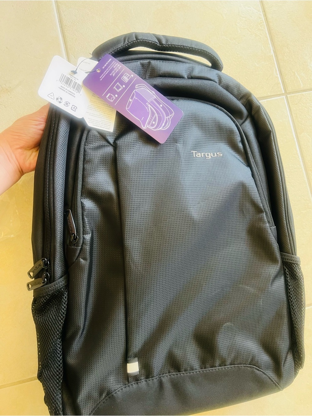 Targus Black Men's Travel Backpack with Front Pocket